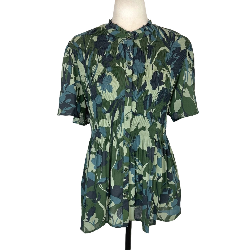 Cable & Gauge smocked floral blouse